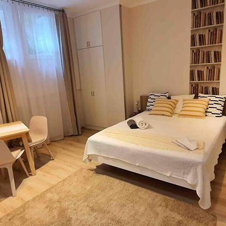 Studio Flat In The Center Of ブダペスト エクステリア 写真