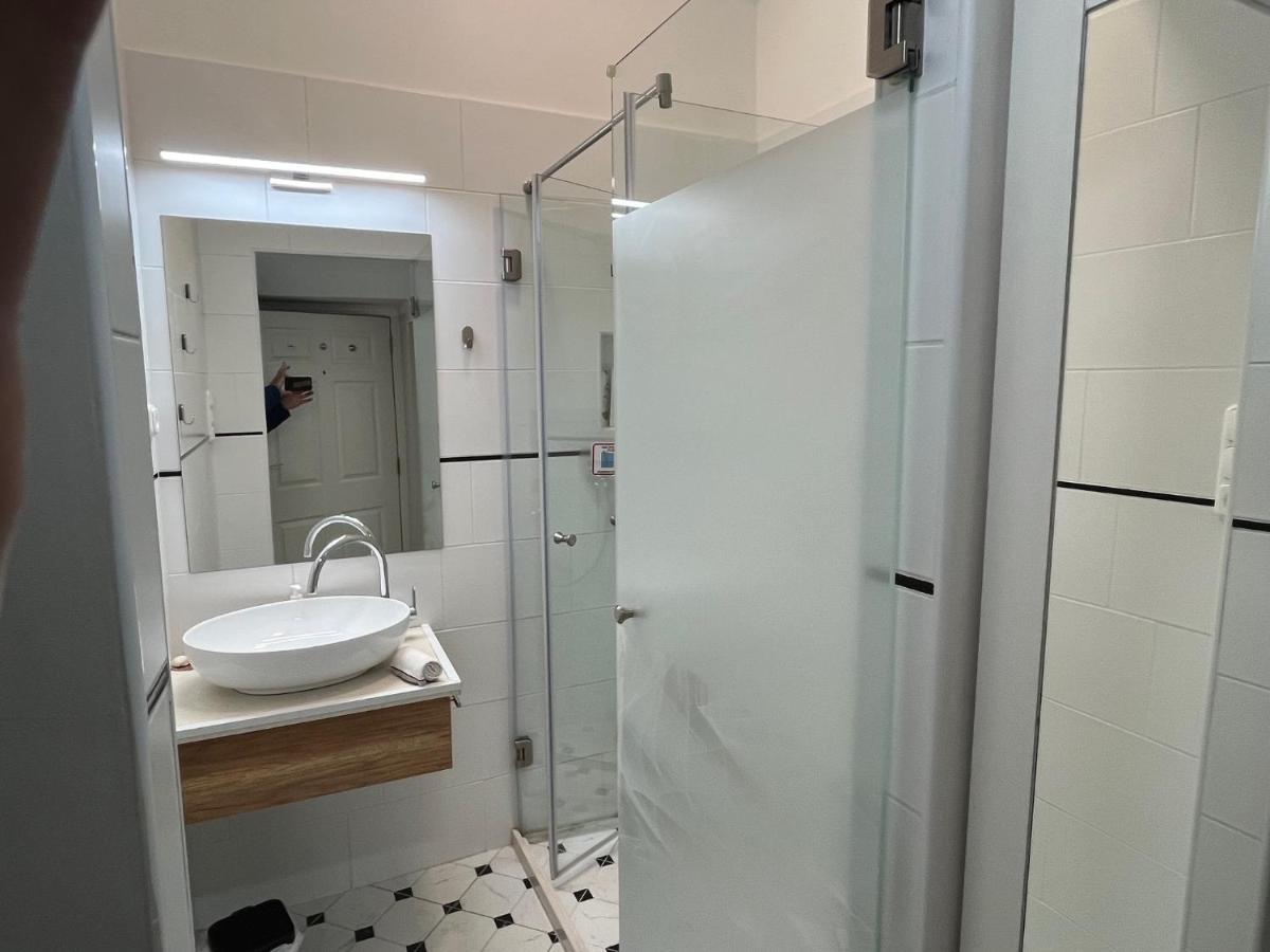 Studio Flat In The Center Of ブダペスト エクステリア 写真